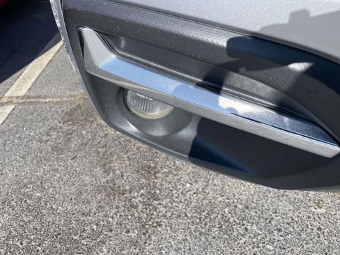 Used 2017 Subaru Forester 2.5i Premium image 12