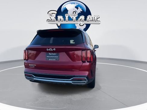 Certified 2023 Kia Sorento S w/ Panoramic Sunroof Package image 8