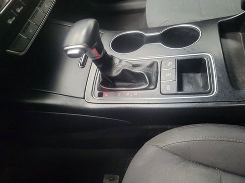 Used 2019 Kia Sorento AWD w/ LX Convenience Package image 26