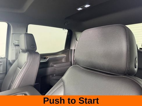 Used 2025 GMC Sierra 1500 SLT AWD/4WD image 12