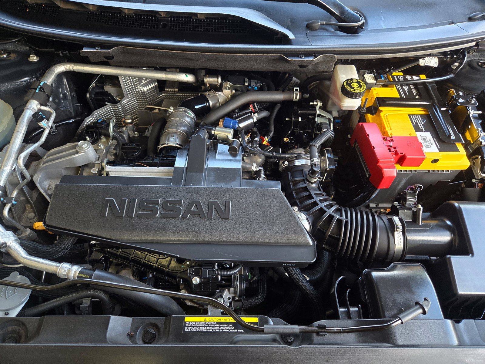 Used 2024 Nissan Rogue S AWD/4WD image 24