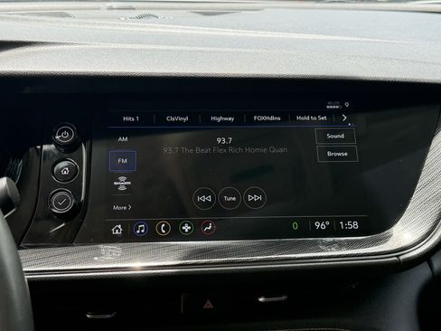 Used 2023 Buick Envision Essence FWD image 20