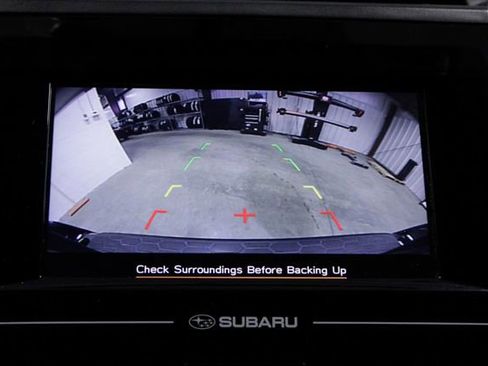 Used 2018 Subaru Crosstrek 2.0i Premium w/ Eyesight System image 33