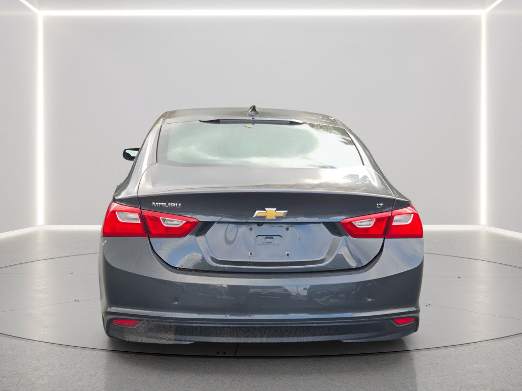 Used 2017 Chevrolet Malibu LT FWD image 16