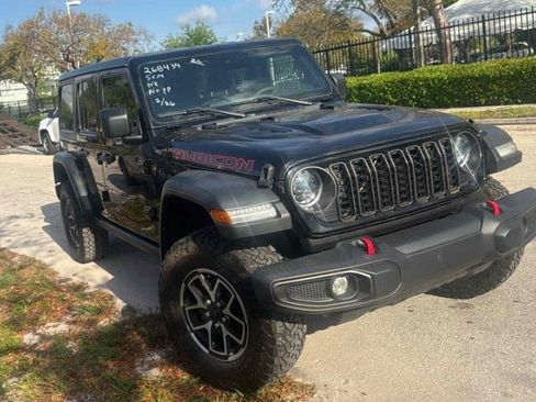 Used 2024 Jeep Wrangler Unlimited Rubicon w/ Safety Group AWD/4WD image 3
