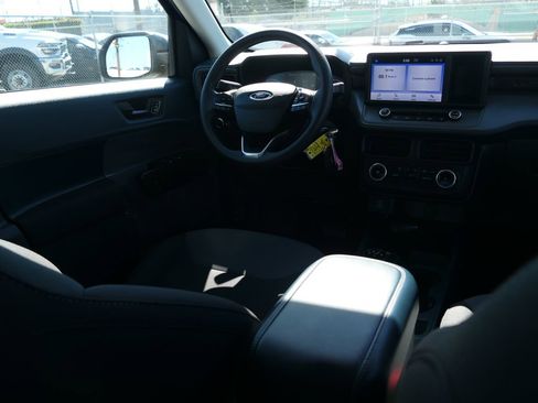 Used 2024 Ford Maverick XL image 23