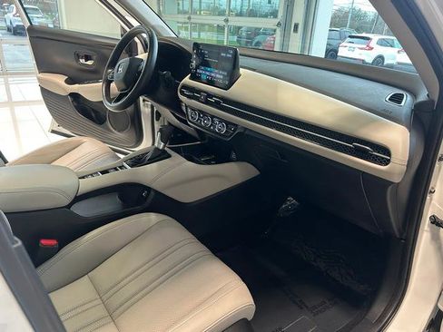 Used 2023 Honda HR-V EX-L image 26