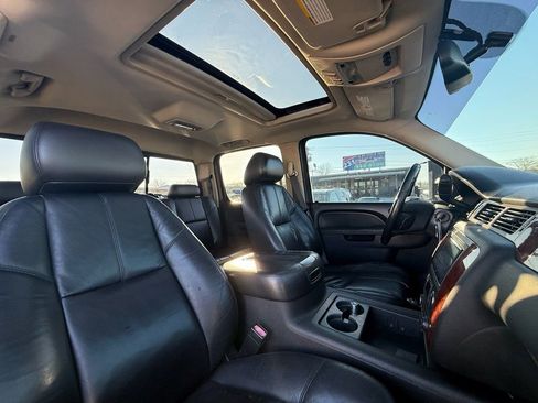 Used 2011 Chevrolet Silverado 2500 LTZ w/ LTZ Plus Package image 22