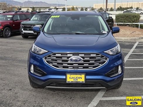 Certified 2022 Ford Edge SEL w/ Convenience Package image 2