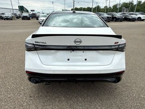 New 2026 Nissan Sentra SR FWD image 6