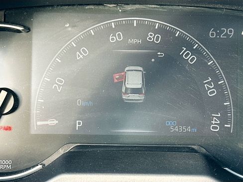 Used 2024 Toyota RAV4 LE image 12