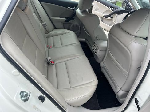 Used 2011 Acura TSX Sport Wagon image 20