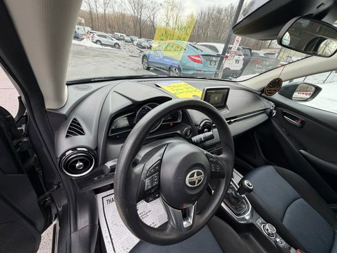 Used 2016 Scion iA image 7