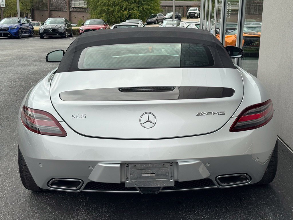 Used 2012 Mercedes-Benz SLS AMG Roadster image 3