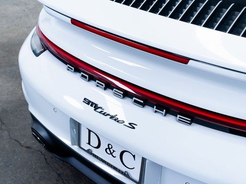 Used 2022 Porsche 911 Turbo S image 7