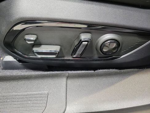 New 2026 Dodge Charger GT w/ Performance Handling Group image 10