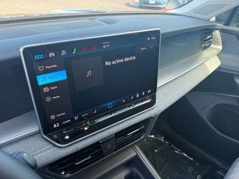 Certified 2026 Volkswagen Tiguan S AWD/4WD image 18