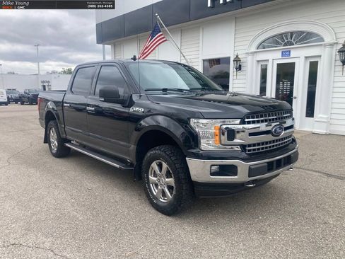 Used 2018 Ford F150 XLT w/ Equipment Group 302A Luxury AWD/4WD image 3