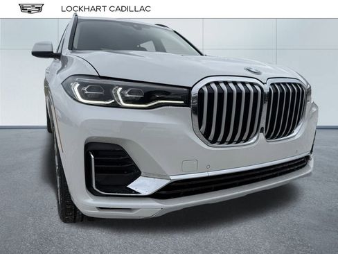 Used 2022 BMW X7 xDrive40i w/ Luxury Seating Package image 8