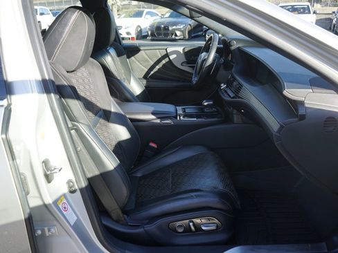 Used 2018 Lexus LS 500 F Sport w/ Accessory Package (Z2) image 20