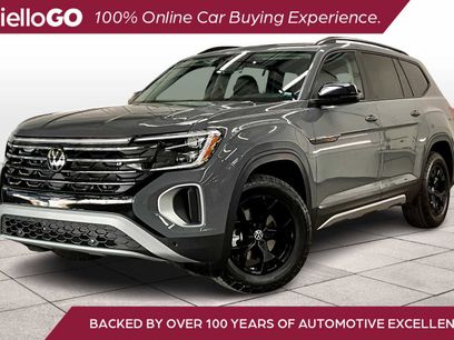 Used 2025 Volkswagen Atlas Peak Edition SE