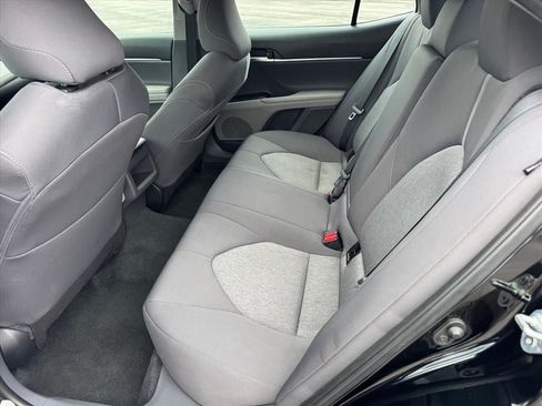 Used 2024 Toyota Camry LE FWD image 13