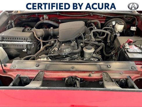 Used 2022 Toyota Tacoma SR image 12