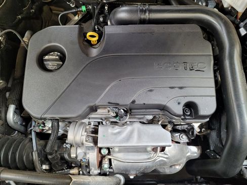 Used 2024 Chevrolet Malibu LT FWD image 30