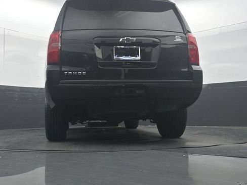 Used 2019 Chevrolet Tahoe LS w/ Enhanced Driver Alert Package AWD/4WD image 31