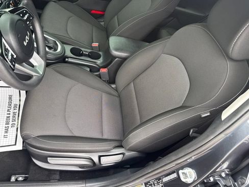Used 2023 Kia Forte LXS FWD image 6