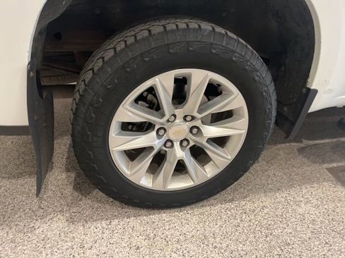 Used 2019 Chevrolet Silverado 1500 LTZ w/ LTZ Plus Package image 6