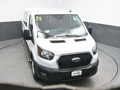 Used 2025 Ford Transit 250 Low Roof w/ Exterior Upgrade Package RWD image 28