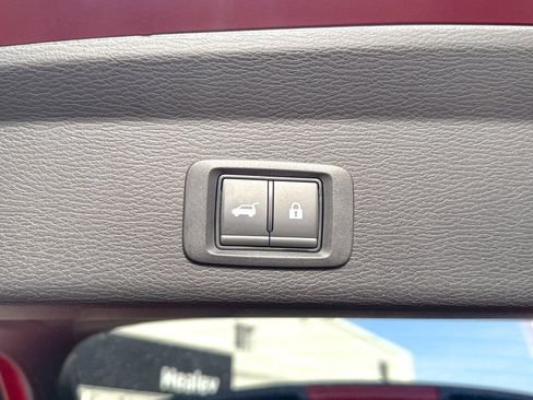 New 2025 Mitsubishi Outlander SEL image 16