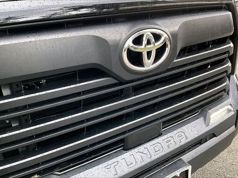 Used 2023 Toyota Tundra SR5 w/ SR5 Convenience Package AWD/4WD image 59