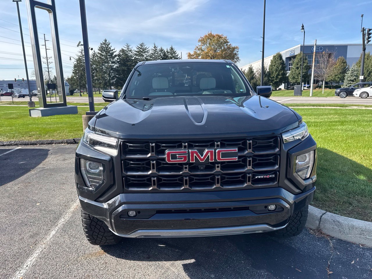 Certified 2024 GMC Canyon AT4X AWD/4WD image 8