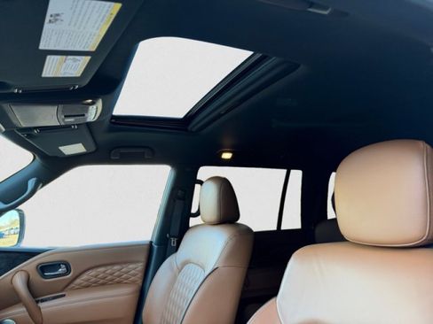 Certified 2024 INFINITI QX80 Sensory w/ Cargo Package AWD/4WD image 12