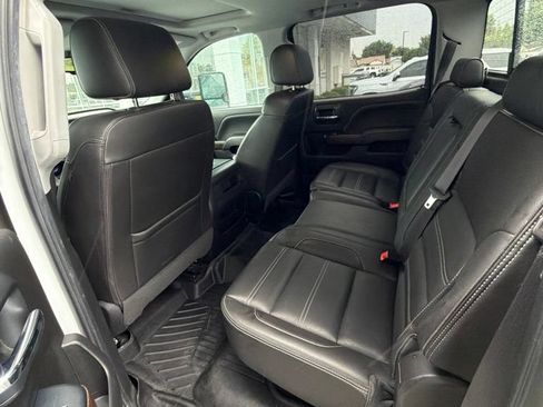 Used 2017 GMC Sierra 2500 Denali w/ Duramax Plus Package AWD/4WD image 10