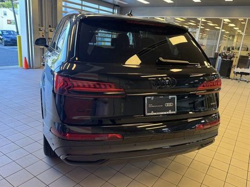 Used 2023 Audi Q7 3.0T Premium Plus AWD/4WD image 7