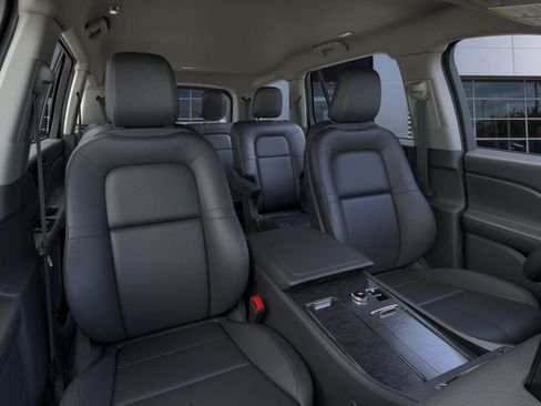 New 2026 Lincoln Aviator AWD w/ Jet Appearance Package image 10