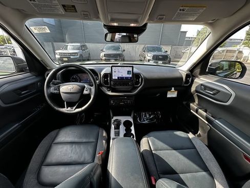 Certified 2023 Ford Bronco Sport Outer Banks w/ Tech Package AWD/4WD image 3