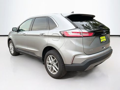 Used 2024 Ford Edge SEL w/ Convenience Package AWD/4WD image 7