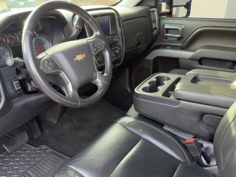 Used 2016 Chevrolet Silverado 2500 LT w/ All Star Edition image 9