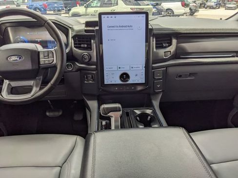 Used 2025 Ford F150 Lightning Flash AWD/4WD image 18