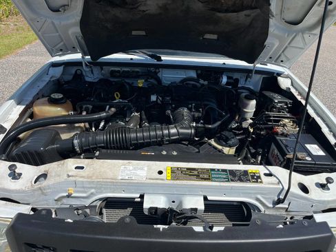 Used 2009 Ford Ranger XL image 17