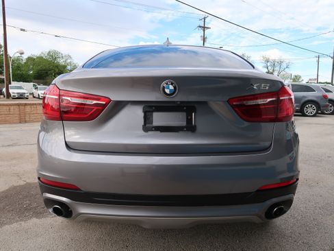Used 2015 BMW X6 xDrive35i image 10