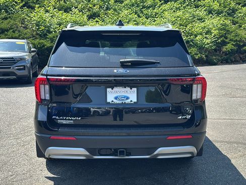 Certified 2025 Ford Explorer Platinum w/ LUX Leather Package AWD/4WD image 6