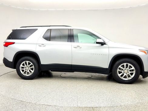 Used 2021 Chevrolet Traverse LT AWD/4WD image 4