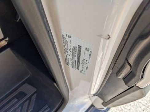 Used 2025 Ford Transit 350 XLT image 34