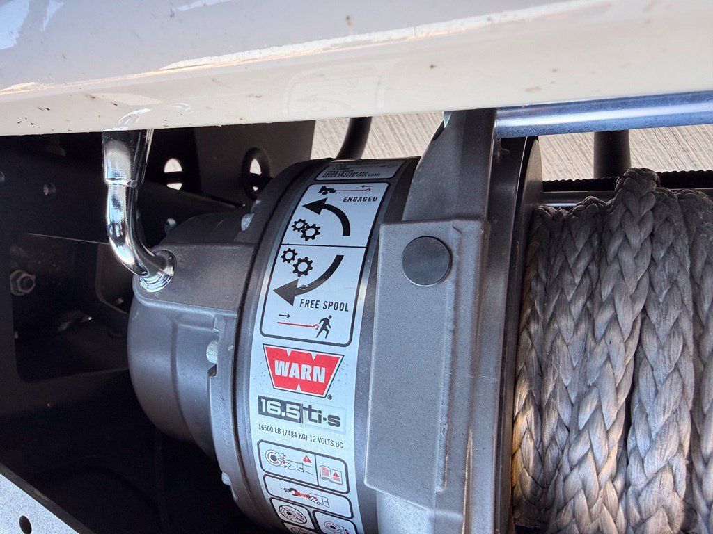 Used 2021 RAM 2500 Laramie w/ Night Edition AWD/4WD image 5
