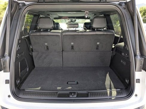 New 2026 Jeep Grand Wagoneer Limited image 12